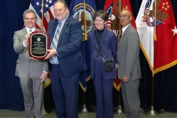 Robert Kirsch receiving the Department of Veterans Affairs’ Paul B. Magnuson Award